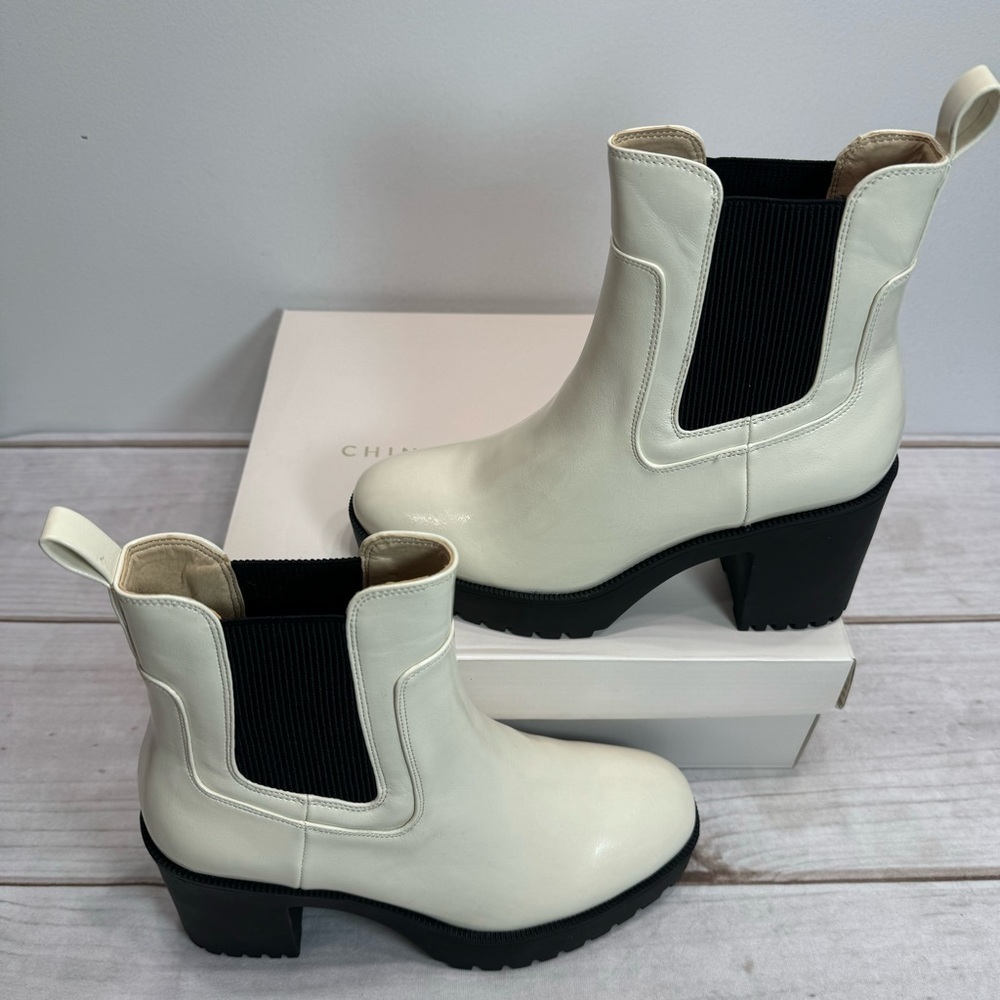 Heeled Platform Chelsea Boots Cream Patent Faux Leather Chinese Laundry Lug Sole - Picture 2 of 11